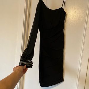 One shoulder black bodycon dress